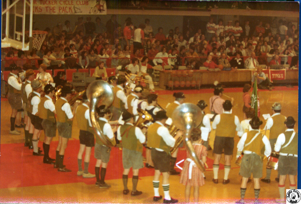 1977 02 16 03 NCSU-Duke BB half time.jpg